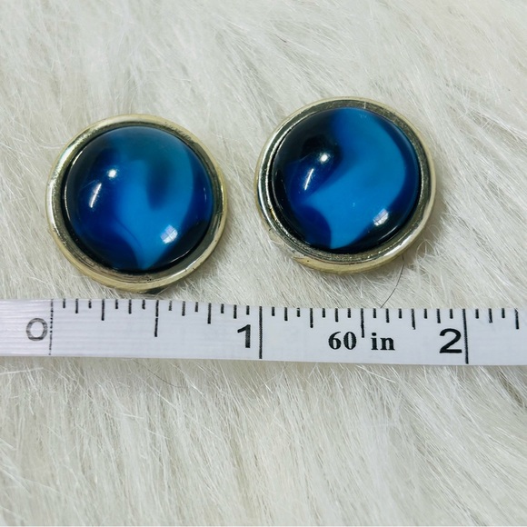VINTAGE Blue Cabochon Clip On Earrings - Picture 6 of 6